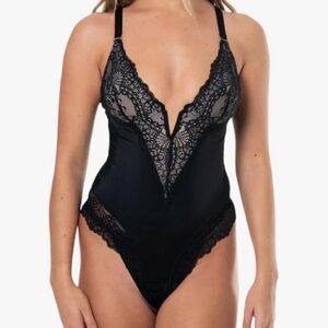 Heyshape bodysuit v neck lace bodyshaper thong NEW XL black shapewear